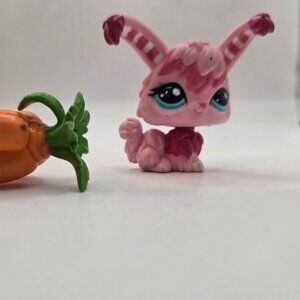 Littlest Littlest Pet Shop LPS #2132 Angora Bunny Rabbit Pink With Aqua Dot Eyes